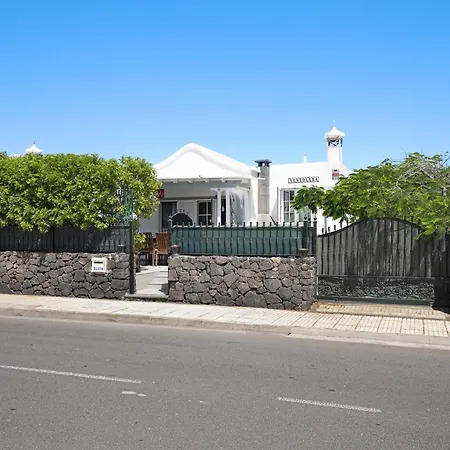 Ventolera Villa *